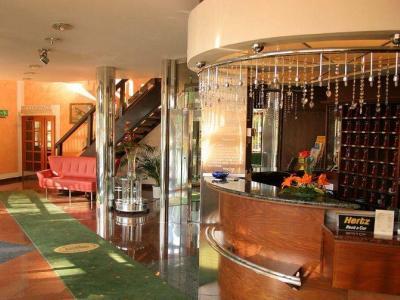 Hotel Eroplan Roznov pod Radhostem Luaran gambar